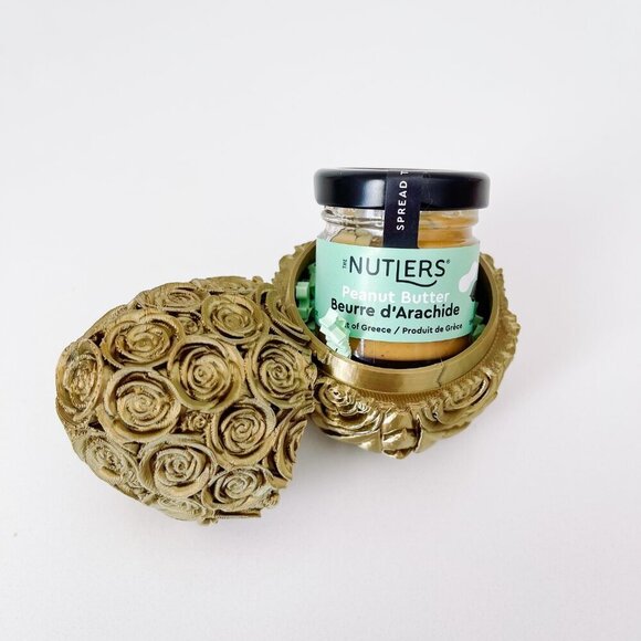 Rose-Covered Easter Eggs – Handcrafted Party Favors, Spring Decor, Wedding Gifts - Picture 6 of 9